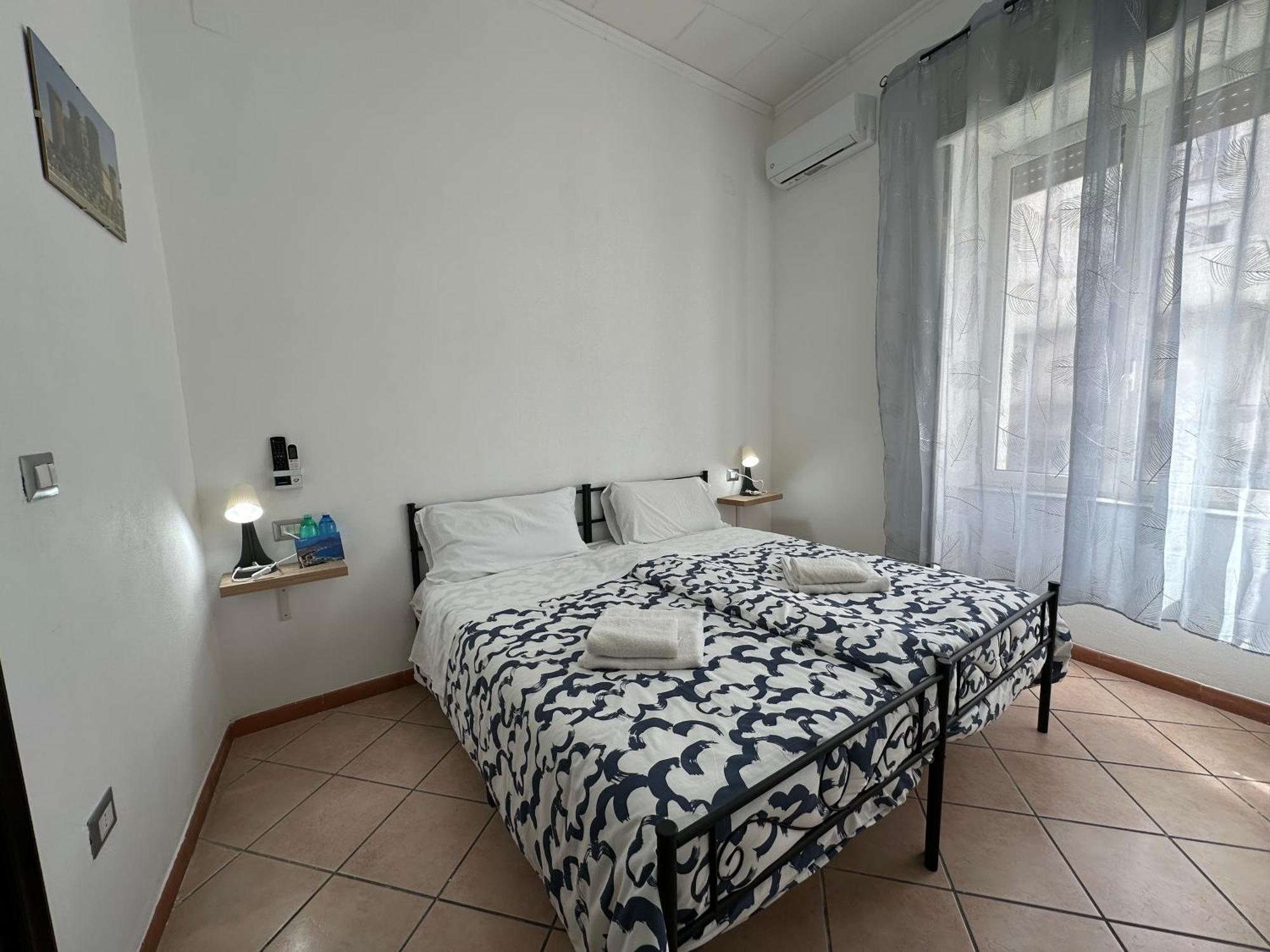 Stella Sirio * Naples